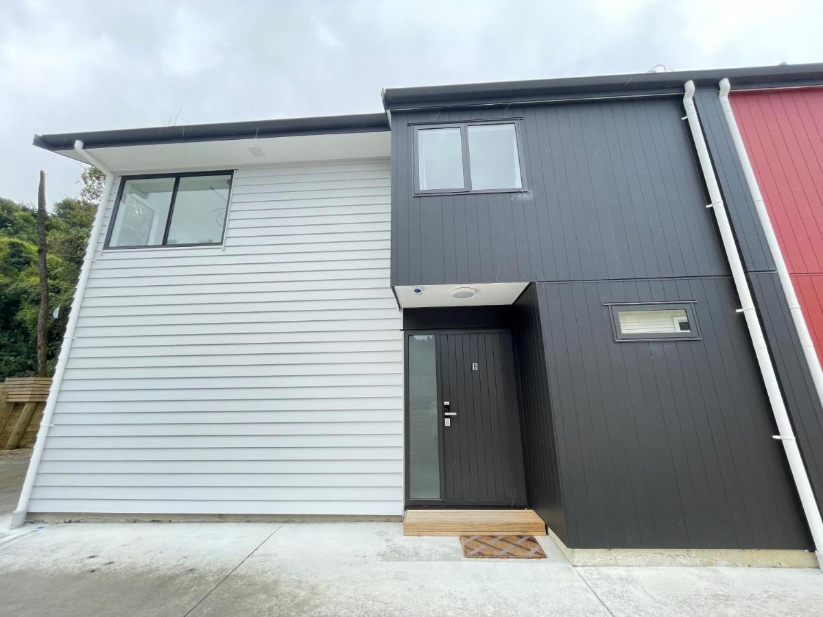 No Party Allowed, Entire Brand New 3 Bedroom Townhouse, Free Unlimited Fibre Wifi And Free Parking Wellington Buitenkant foto