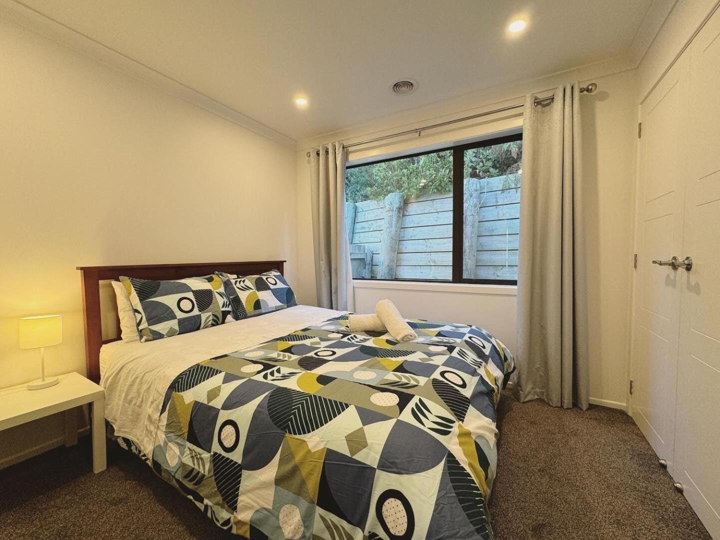 No Party Allowed, Entire Brand New 3 Bedroom Townhouse, Free Unlimited Fibre Wifi And Free Parking Wellington Buitenkant foto