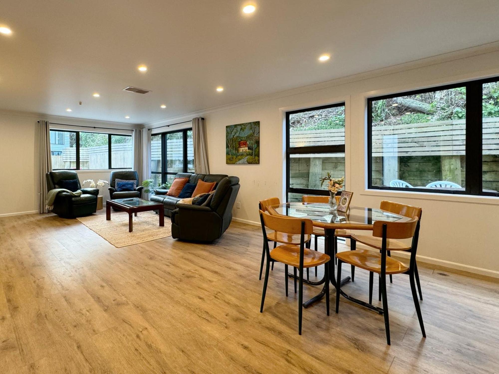No Party Allowed, Entire Brand New 3 Bedroom Townhouse, Free Unlimited Fibre Wifi And Free Parking Wellington Buitenkant foto
